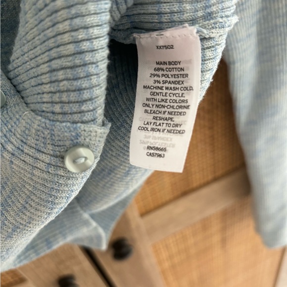 Light Blue Ribbed Cropped Cardigan - Picture 5 of 6